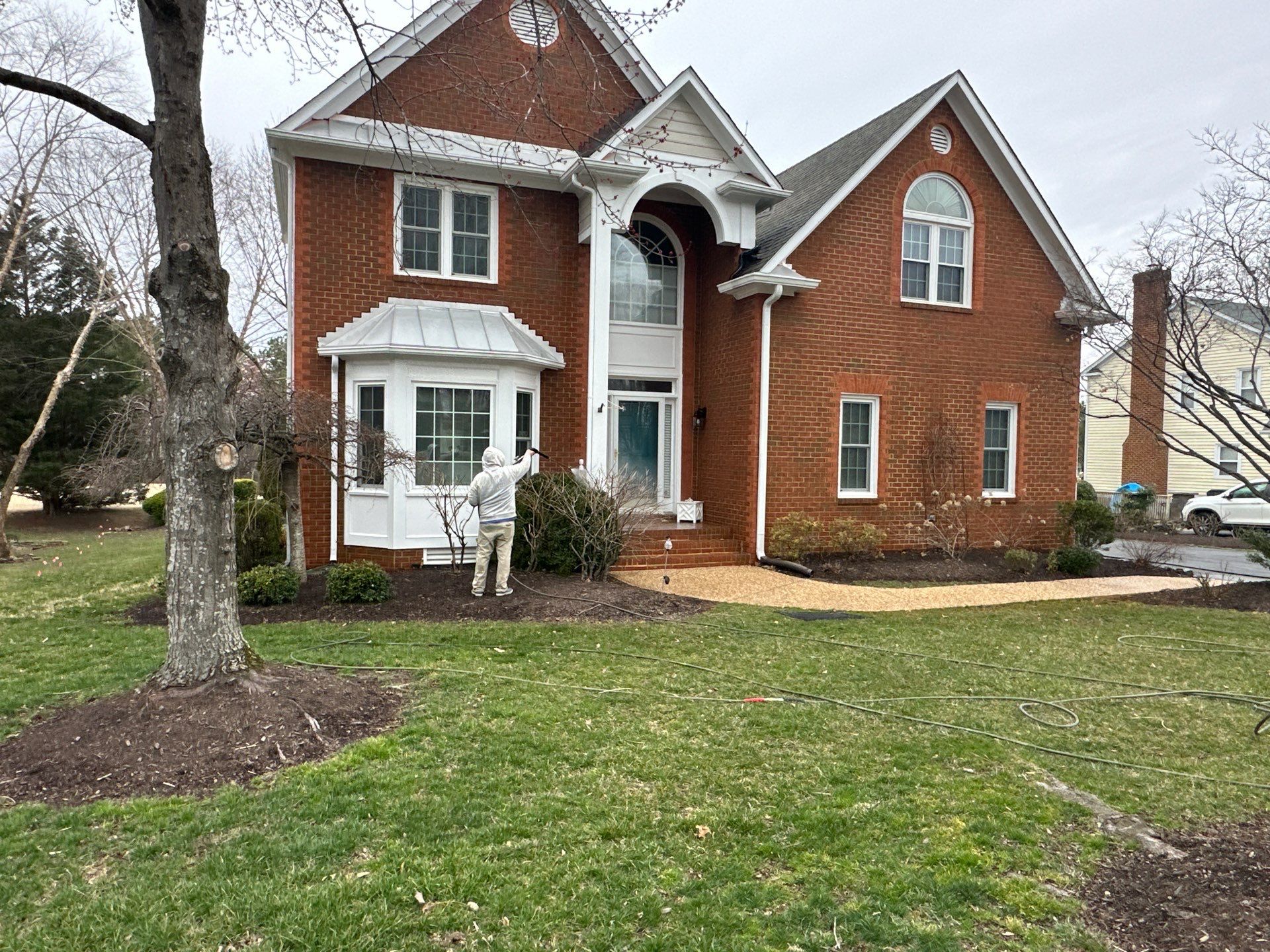 Advanced Power Cleaning – Premier House Washing & Sidewalk Cleaning in Glen Allen, VA