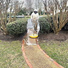 Advanced-Power-Cleaning-Premier-House-Washing-Sidewalk-Cleaning-in-Glen-Allen-VA 1