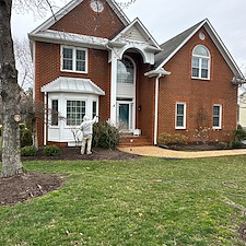 Advanced-Power-Cleaning-Premier-House-Washing-Sidewalk-Cleaning-in-Glen-Allen-VA 7