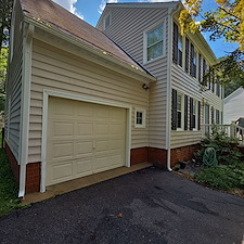 Advanced-Power-Cleaning-Richmonds-Top-Pressure-Washing-Company-Transforms-Home-with-Expert-House-Washing-in-Mechanicsville-VA 5