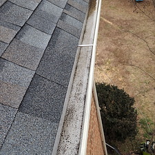 Advanced-Power-Cleaning-Reliable-Gutter-Cleaning-in-Beaverdam 9