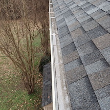 Advanced-Power-Cleaning-Reliable-Gutter-Cleaning-in-Beaverdam 8